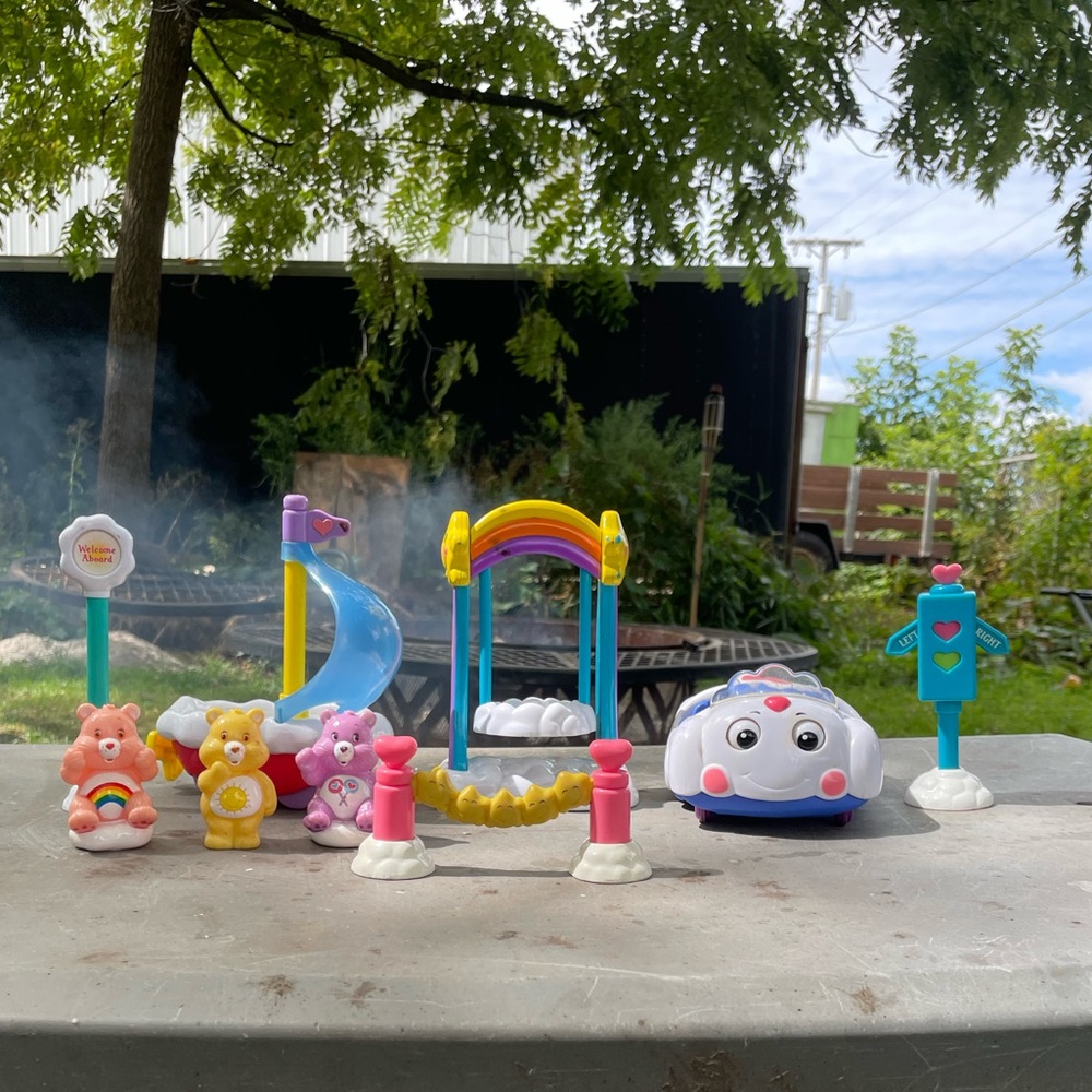 Vintage care bear playset